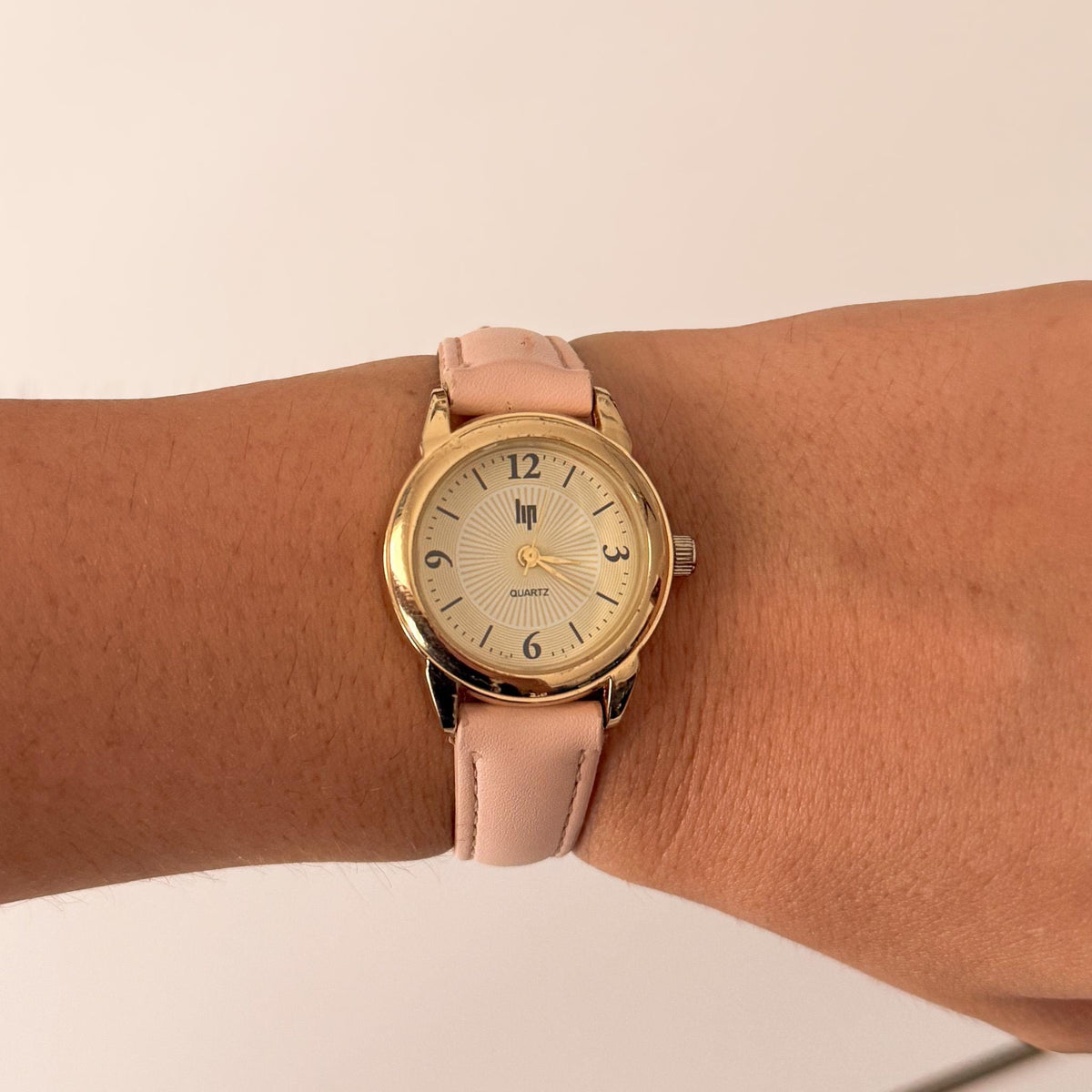 LIP Classics 02-18 Watch